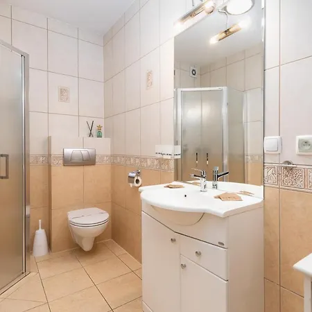 Jantar Sunny Olymp I Apartmán *